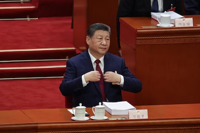 El presidente de China, Xi Jinping, durante la ceremonia de apertura de la sesión plenaria de la Asamblea Nacional Popular, el 5 de marzo de 2026.