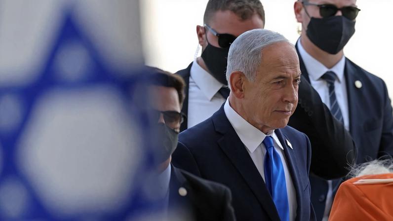 Israeli Prime Minister Benjamin Netanyahu arrives to receive his Indian counterpart, Narendra Modi, at the Ben Gurion Airport.