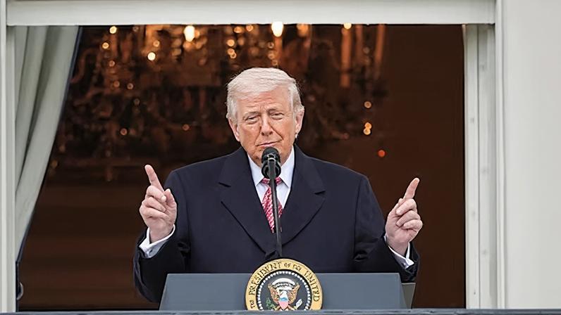 Oscilações de Trump atrasam o fim da guerra contra o Irã