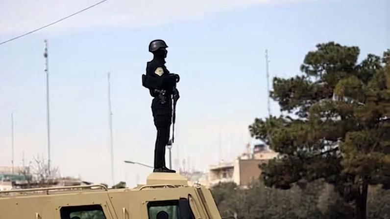 Poder no Irã hoje: Guarda Revolucionária assume o controle