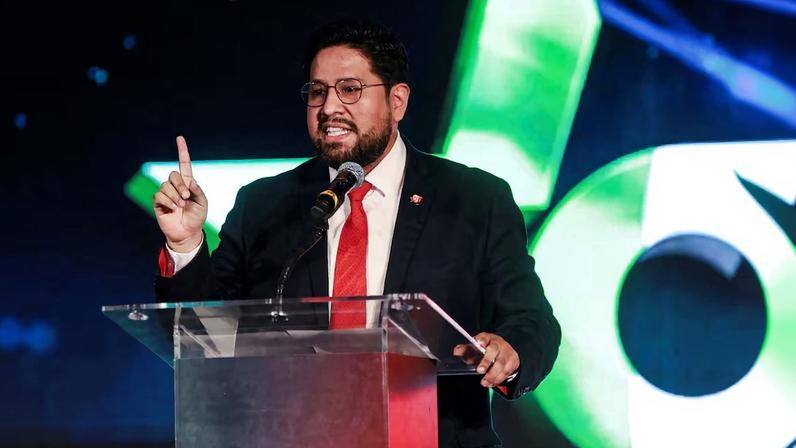 Activists and officials attend the Conservative Political Action Conference (CPAC), in Mexico City