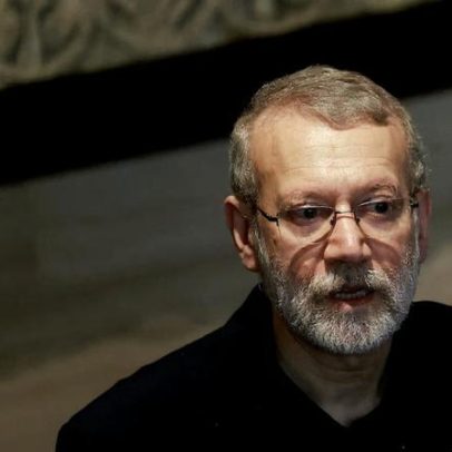 Mídia israelense diz que ataque mirou o Larijani do Irã; destino incerto