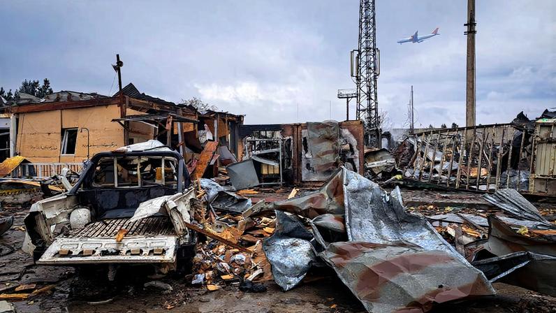 Cabul: local bombardeado ligado a drones e munições, diz Paquistão