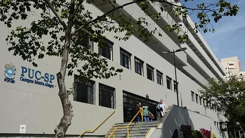 PUC-SP abre inscrições para Vestibular de Inverno 2026