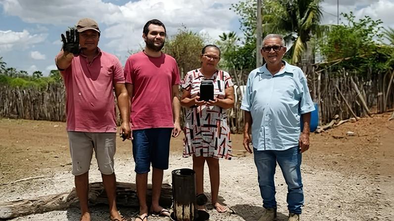 Propriedade, herdada por Sidrônio do pai, fica no Sítio Baixa do Juazeiro, uma área rural de cerca de 49 hectares onde ele vive com a esposa e dois filhos