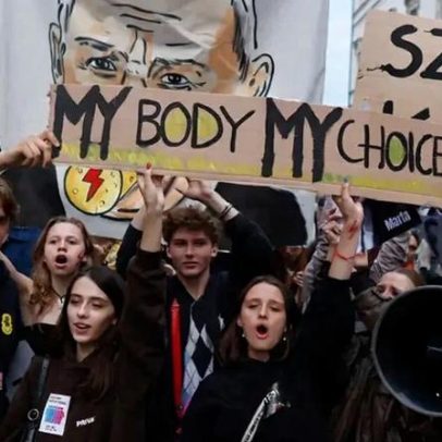 Médicos condenados na Polônia por atraso em aborto que resultou em morte