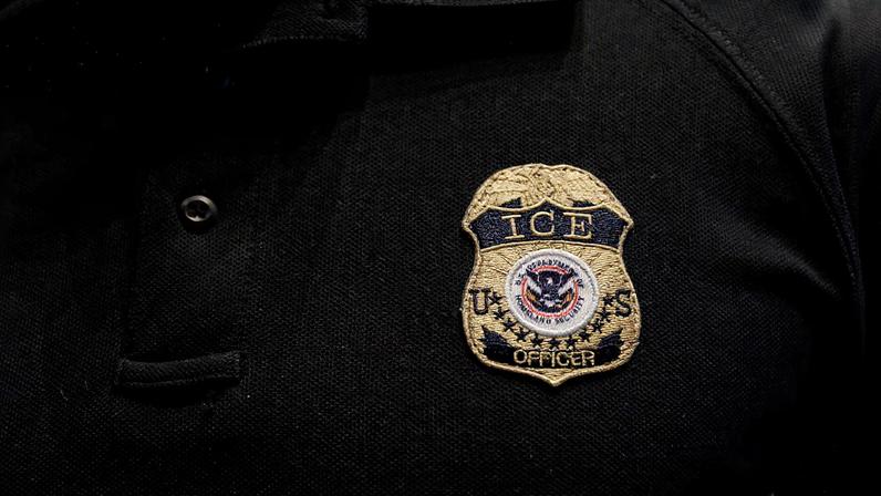 Repórter de Nashville é libertada após prisão pela ICE, diz defesa