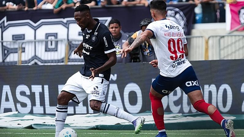 Remo goleia Bahia e deixa a lanterna do Brasileirão