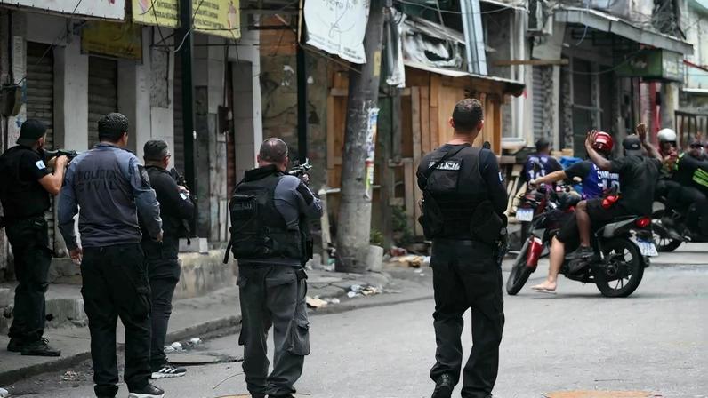 Moraes dá 5 dias ao RJ para entregar vídeo de megaoperação com 121 mortes