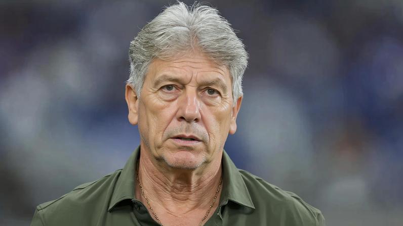 Renato Gaúcho diverge de Admar Lopes sobre arbitragem em Cruzeiro x Vasco