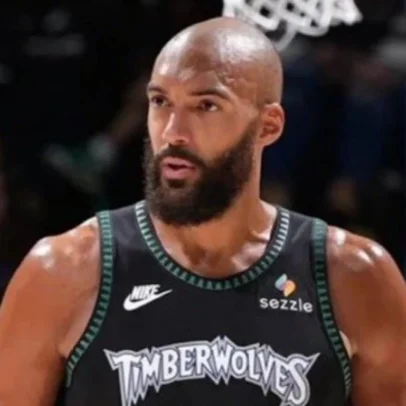 Timberwolves vencem Rockets com virada histórica