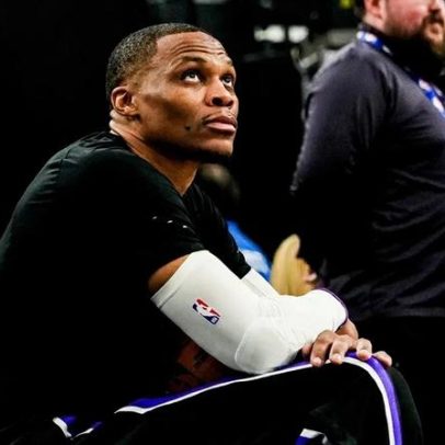 Westbrook faz triplo-duplo e Kings surpreendem Clippers