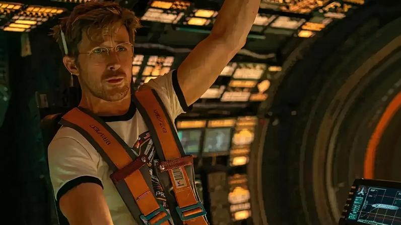 Imagem do ator Ryan Gosling no filme Devoradores de Estrelas.