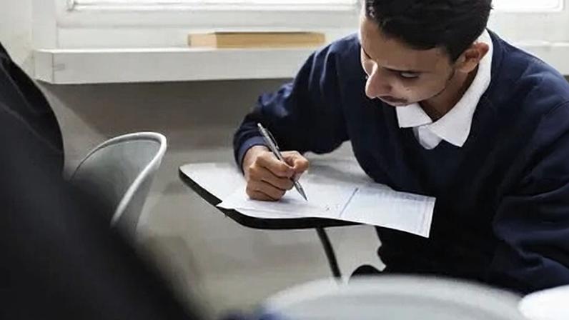 Fuvest incentiva redação narrativa no vestibular