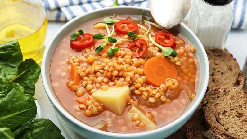 Jantar leve e saudável com 3 receitas de proteínas vegetais