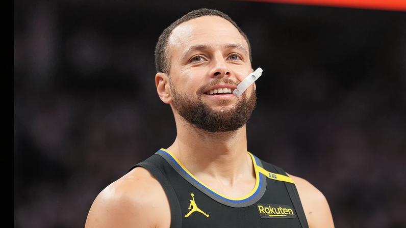 Stephen Curry comenta sobre possível aposentadoria da NBA