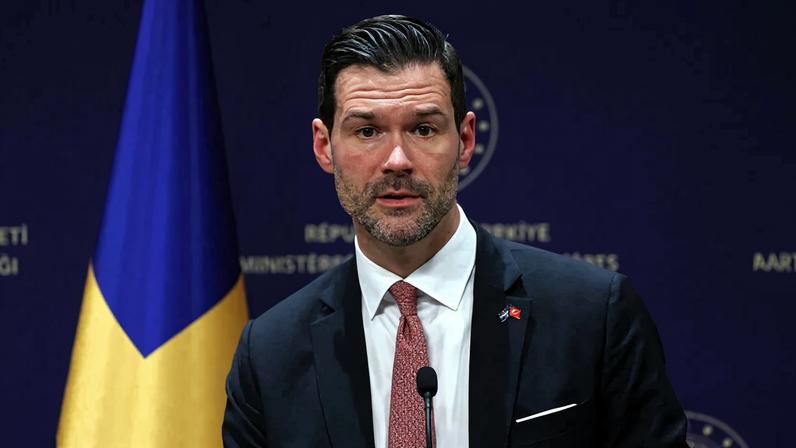 O ministro da Migração da Suécia, Johan Forssell. Foto: AFP