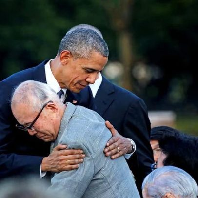 Sobrevivente de Hiroshima, Shigeaki Mori, abraçado por Obama, morre aos 88