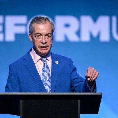 Farage propõe proibir orações muçulmanas em massa perto de sítios britânicos