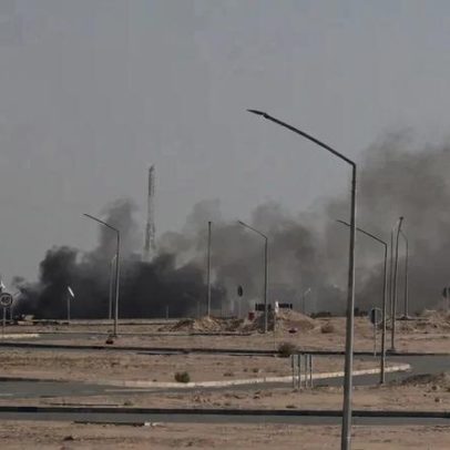 Americanos presos no Oriente Médio, EUA pedem que cidadãos deixem a região