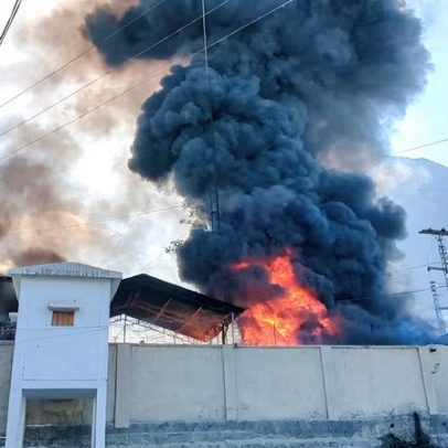 Exército chamado ao norte do Paquistão após protestos mortais no Irã