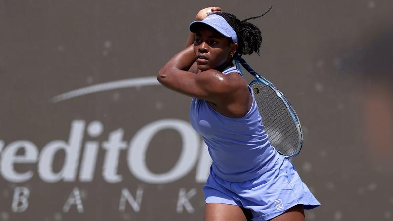 Jovem norte-americana vence na estreia da WTA; Pegula e Bencic conhecem rivais