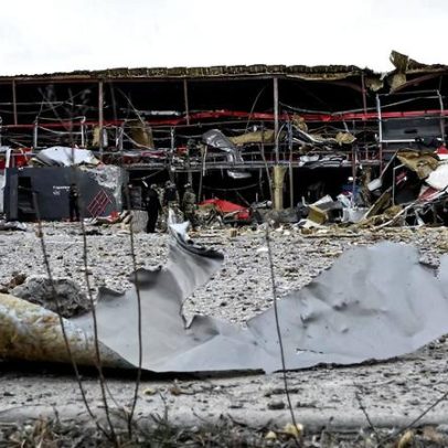 Pausas nas negociações de paz da Ucrânia em meio à guerra no Irã, diz Izvestia