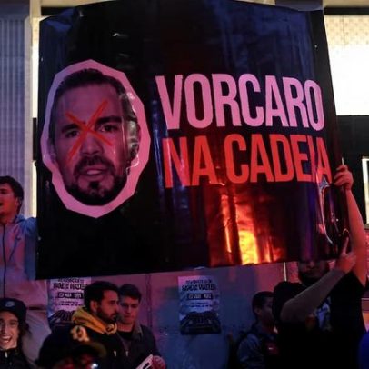 Banqueiro obscuro entra no círculo político brasileiro, gerando escândalo