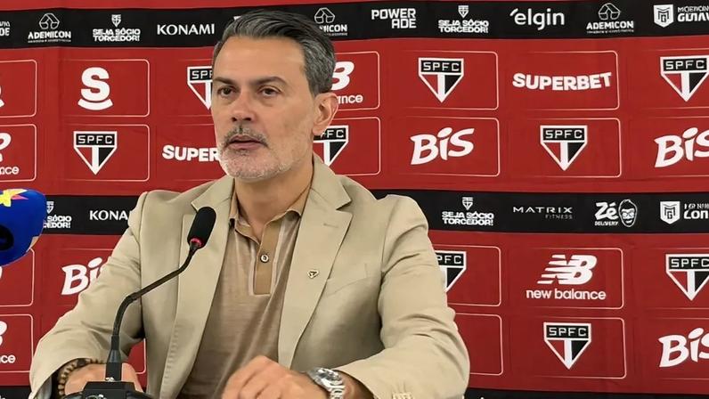 Rui Costa ajudou a mediar as movimentações na janela (Foto: Izabella Giannola/ Lance!)