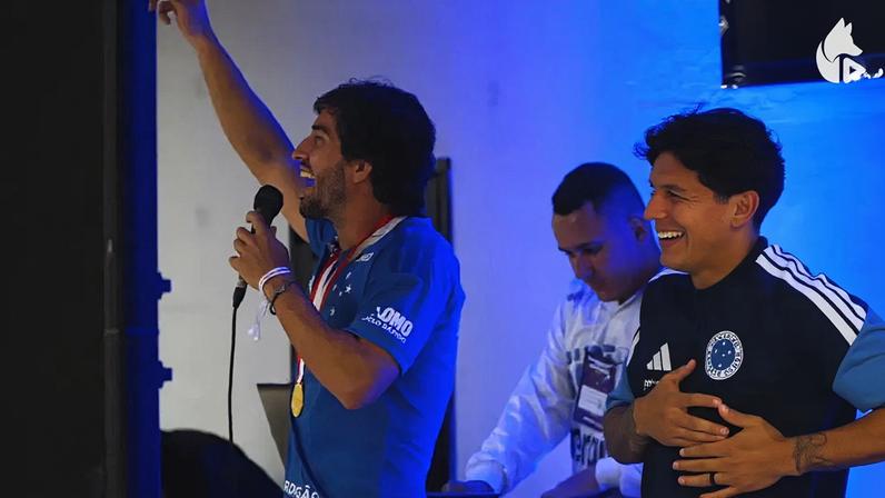 Lucas Silva e Lucas Romero (Foto: Reprodução TV Cruzeiro)