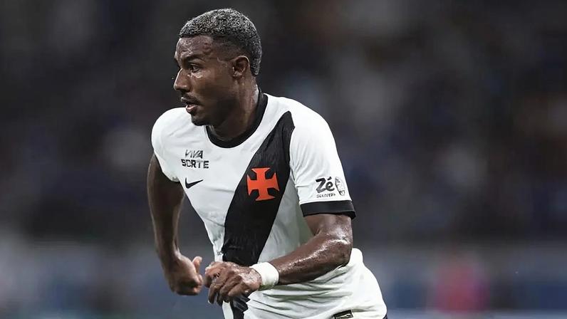 Cuiabano completa 100 jogos como profissional e vira titular no Vasco