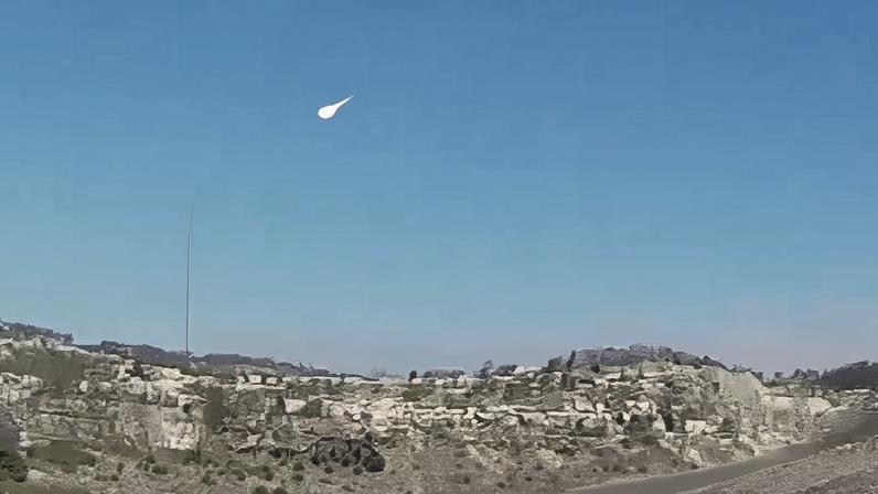 Bola de fogo explode no céu dos EUA e provoca estrondo