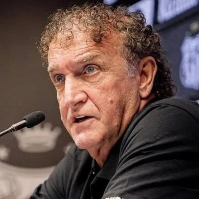 Primeira escalação de Cuca pelo Santos repercute entre torcedores