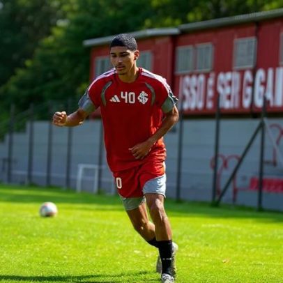 Internacional contrata atacante promessa das categorias de base