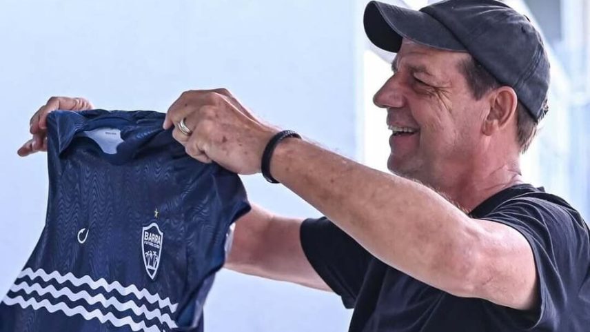 Presidente do Barra analisa estádios para enfrentar o Corinthians e define prazo