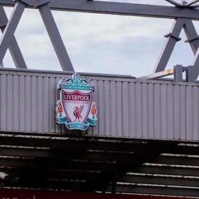 Zagueiro na mira do Liverpool pode render bom negócio ao Corinthians
