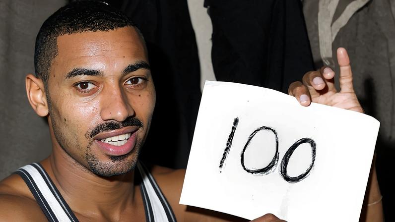 Wilt Chamberlain alcança recorde de 100 pontos, que completa 64 anos