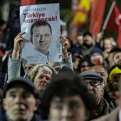 Imamoglu completa um ano na prisão na Turquia