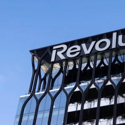Revolut registra crescimento acelerado e receita de £4,5 bilhões