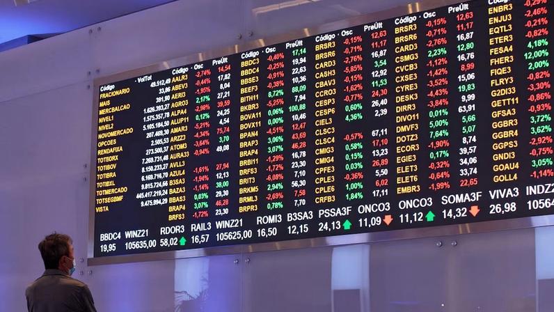Investidores reagem à combinação de geopolítica e decisões de bancos centrais, com aumento da aversão a risco e pressão sobre ativos (Foto: Patricia Monteiro/Bloomberg)