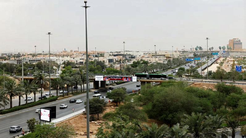 Vehicles ply along a road, amid the U.S.-Israeli conflict with Iran, in Riyadh, Saudi Arabia March 3, 2026. REUTERS/Stringer