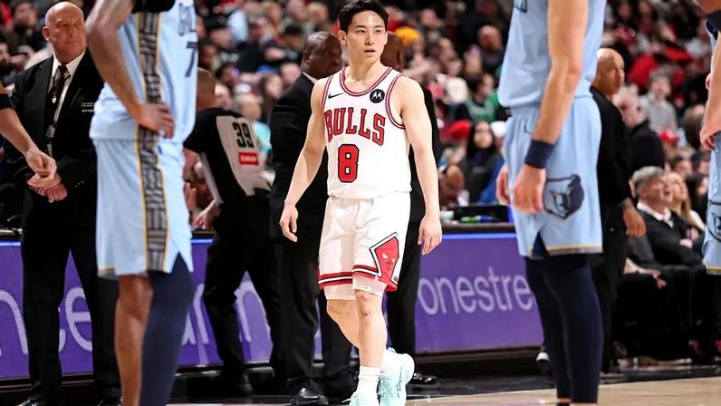 Jogador do Bulls rejeita salário 10x maior para permanecer na NBA