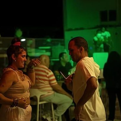 Cuba vive no limite: banhos apressados e cozinhas rápidas refletem escassez