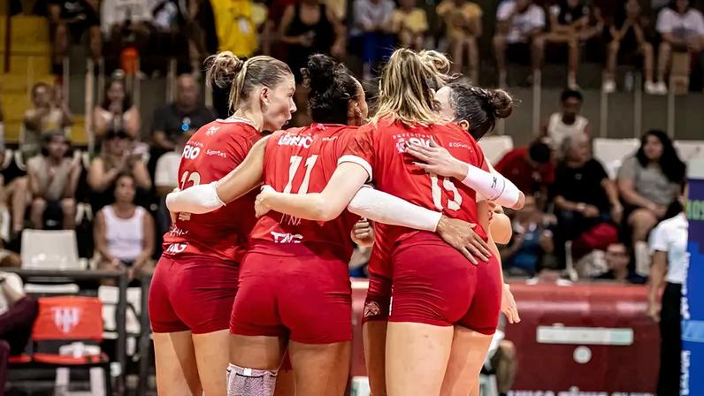 Tijuca atinge 10 toneladas de alimentos doados na Superliga