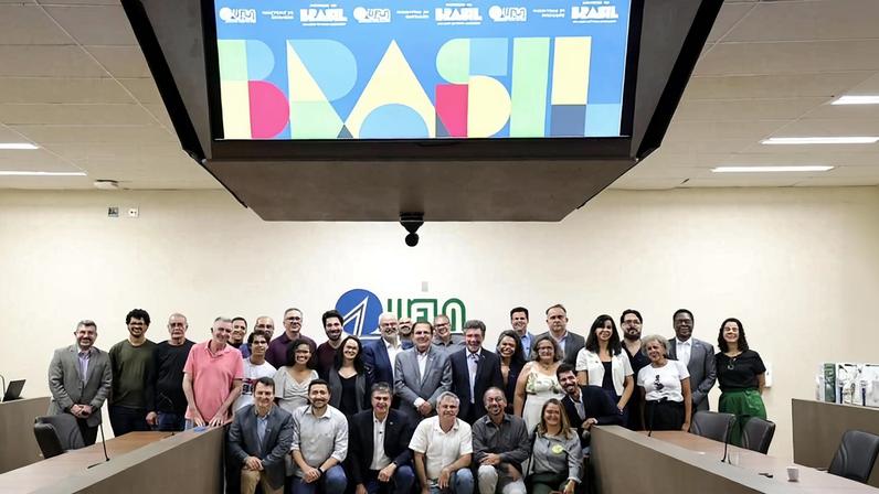 MEC vistoria obras na Universidade Federal de Lavras