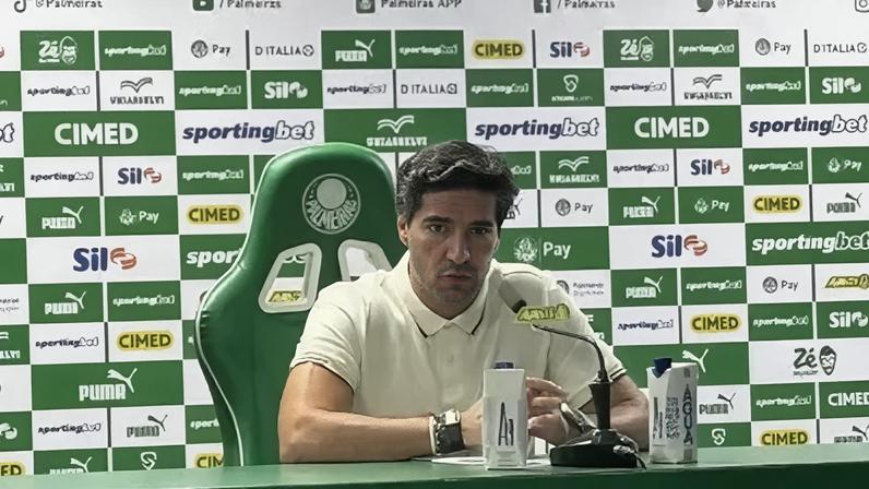 Abel Ferreira opina sobre calendário do Palmeiras