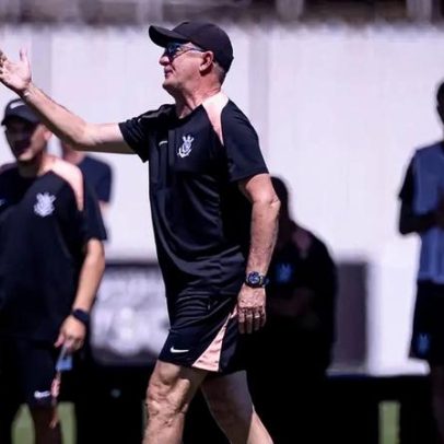 Dorival indica mudanças no Corinthians para duelo com o Santos