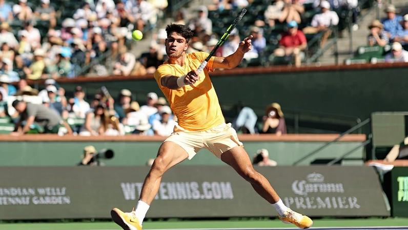 Alcaraz celebra nível contra Ruud e mira revanche contra Norrie