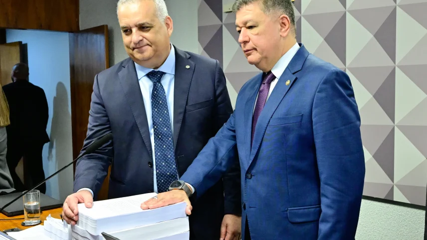 CPMI do INSS aponta ligação entre rede de lavagem e ex-assessor de Alcolumbre