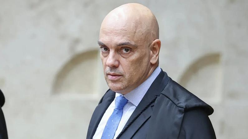 Entidades de classe repudiam operação de Moraes contra jornalista